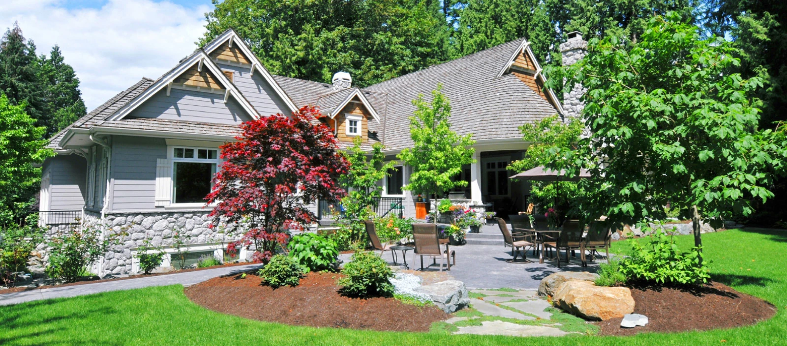 The Professional Team For Landscaping Needs 